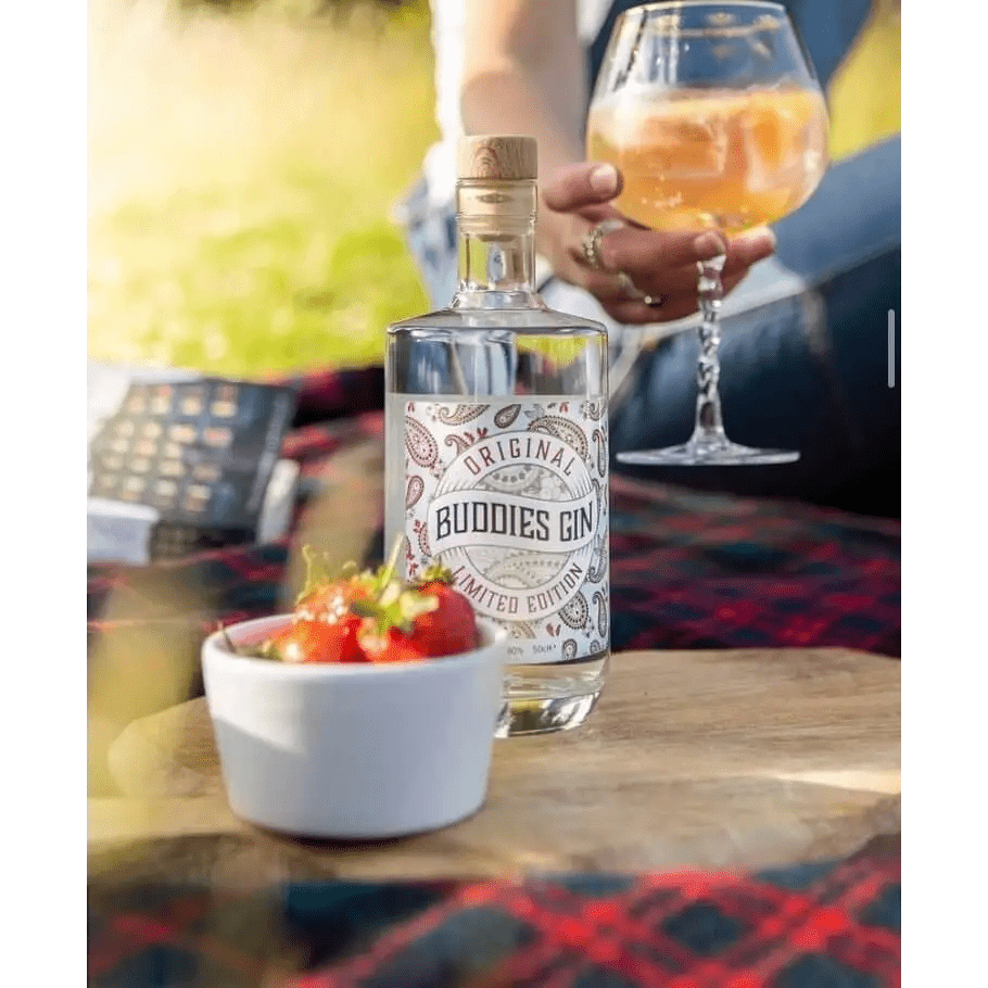 Buddies Gin: 50cl Premium Small Batch Craft Gin - Buddies Gin